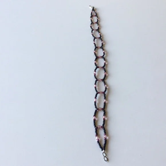 Beaded Choker Necklace - like new - Picture 4 of 4